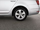 Škoda Octavia (2017) Style 2.0 TDI, Serv.kniha - náhled 16