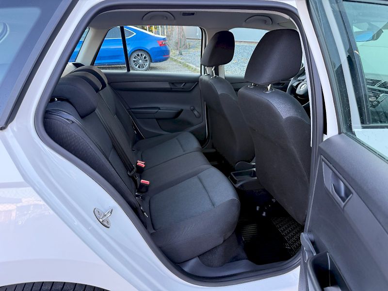 Škoda Fabia (2022) Combi 1.0 TSI 70 kW - fotka 19 z 20