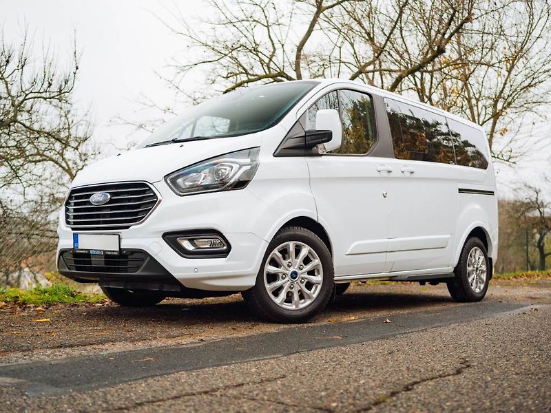 Ford Tourneo Custom (2023) Titanium 2.0 EcoBlue mHEV, ČR - fotografie inzerátu