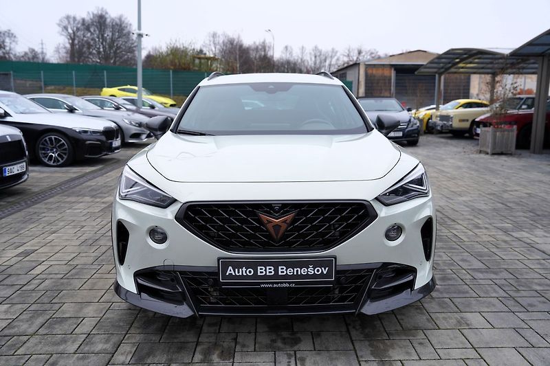 Cupra Formentor VZ5 2.5 TSI DSG 4Drive,Taiga G - fotka 1 z 50