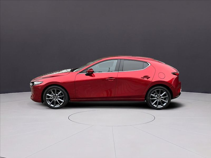 Mazda 3 (2026) 2,5 HB 6AT CENTRE-LINE STYLE - fotka 2 z 13