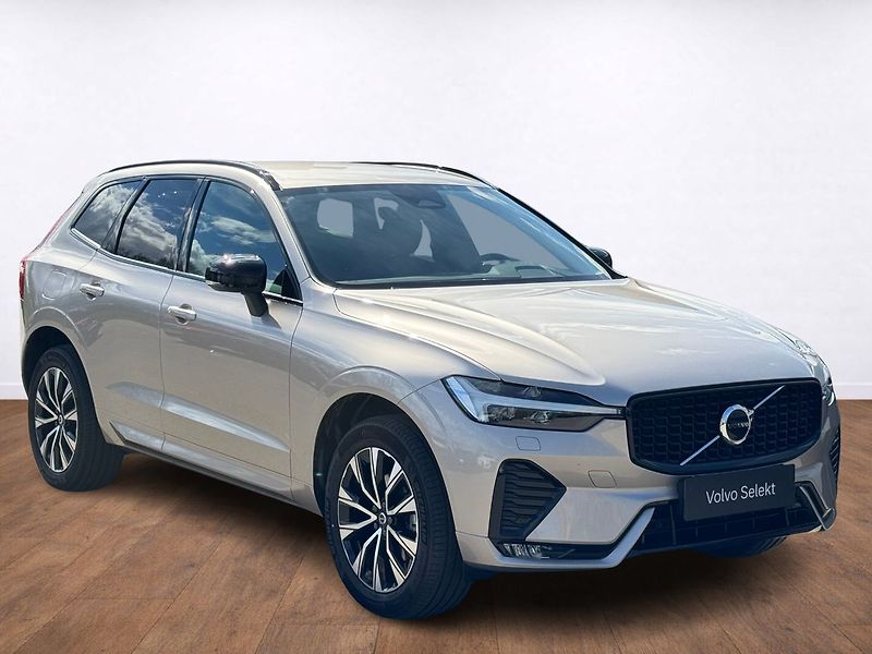 Volvo XC60 PLUS DARK B5, FULL LED - fotka 6 z 24