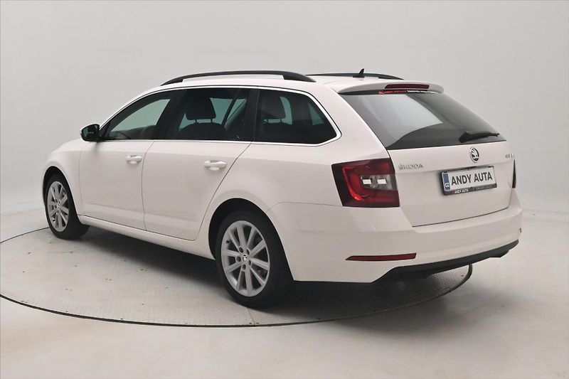 Škoda Octavia 1,5 TSI 110kW Style Záruka až - fotka 7 z 29