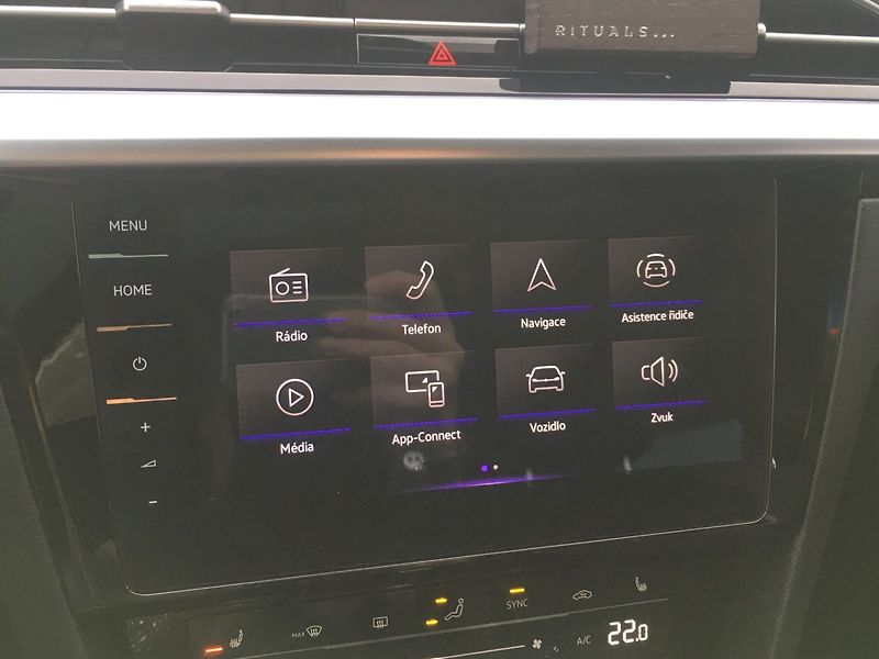 Volkswagen Arteon Shooting Brake (2020) 2.0 TDi R-Line 4x4 147kW - fotka 12 z 33