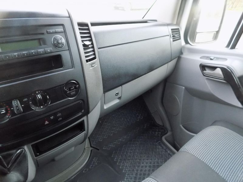 Mercedes-Benz Sprinter (2010) 2.2 95KW L2H1 6 MÍST - fotka 24 z 39