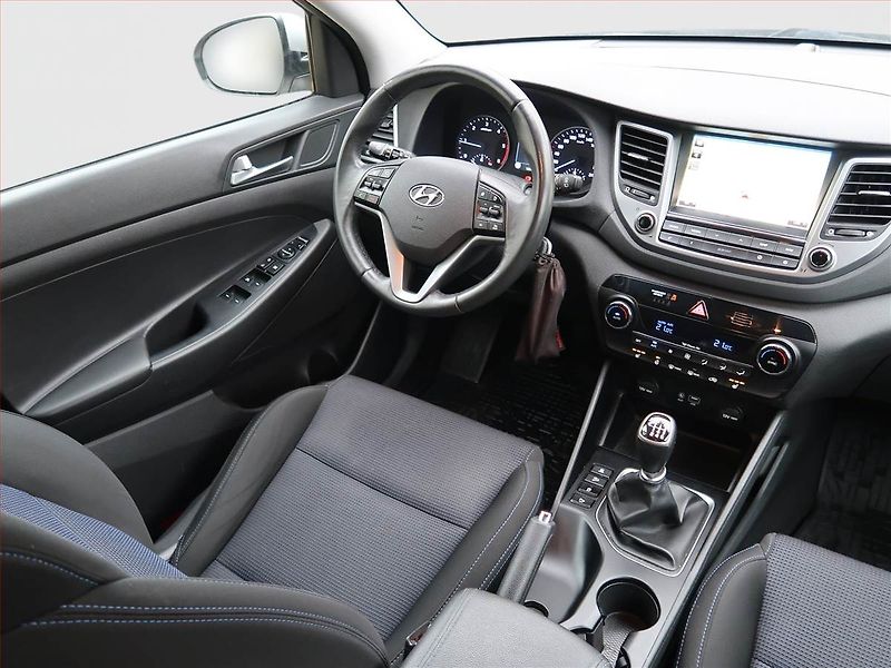 Hyundai Tucson (2016) 1.7 CRDi, Serv.kniha, Navi - fotka 7 z 21