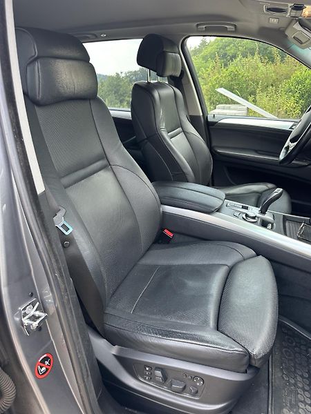 BMW X5 (2007) BMW X5 3.0d  - fotka 8 z 11