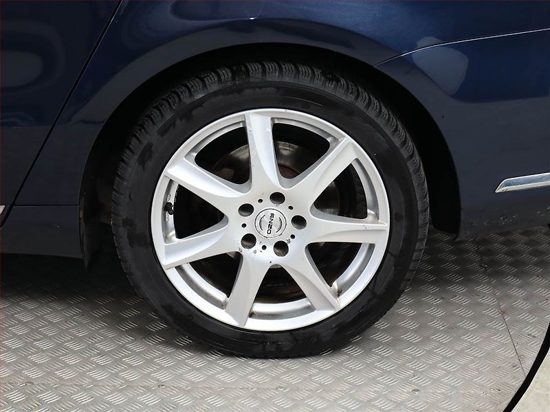 Volkswagen Passat (2012) Highline 2.0 TDI, 4X4 - fotka 13 z 19