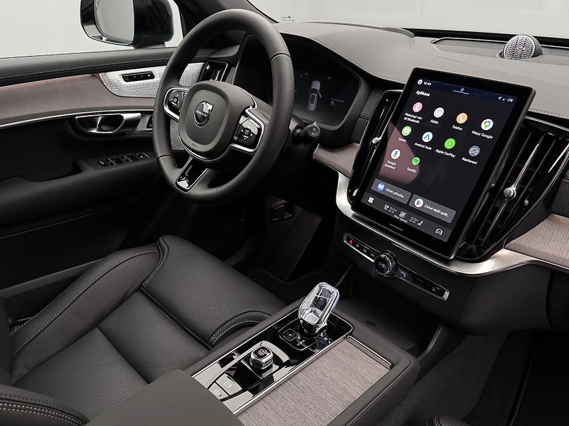 Volvo XC90 (2026) T8 AWD RECHARGE DARK PLUS 7m - fotka 27 z 27