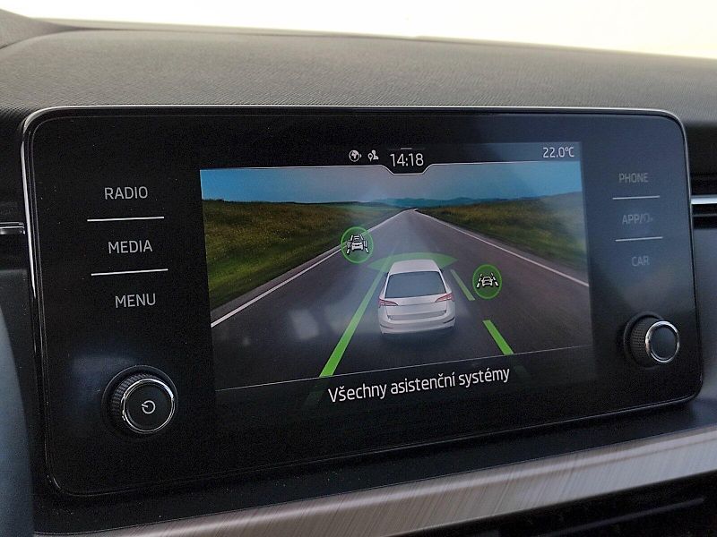 Škoda Scala (2022) Style 1,0 Tsi 81 Kw - fotka 13 z 36
