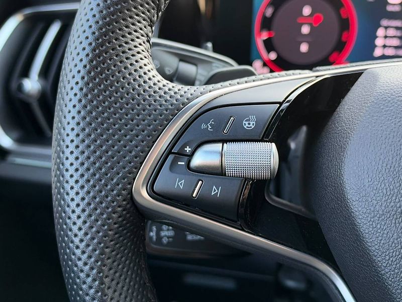 Škoda Kodiaq SportLine 2,0 TDI 110 kW 7° DS - fotka 13 z 39