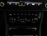 Škoda Superb (2020) Laurin&Klement iV 1.4 TSI PHEV - náhled 12
