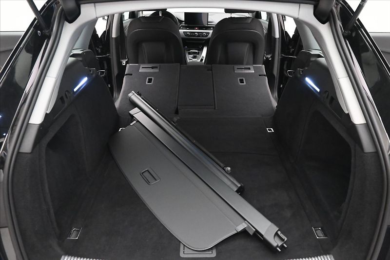 Audi A4 2,0 40TDI 150kW S-Tronic Záruk - fotka 11 z 32