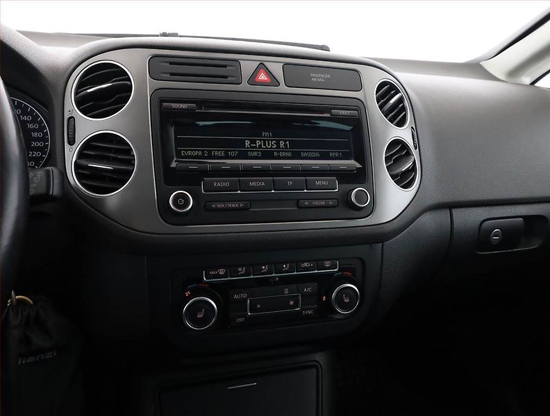 Volkswagen Golf Plus (2013) 1.6 TDI, Park. senzory - fotka 10 z 16