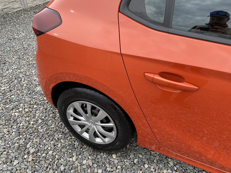Opel Corsa 1.2i 75PS EDITION 70000KM NAVI - fotka 51 z 153