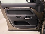 Land Rover Defender 110 D300 X AWD AUT CZ - náhled 7