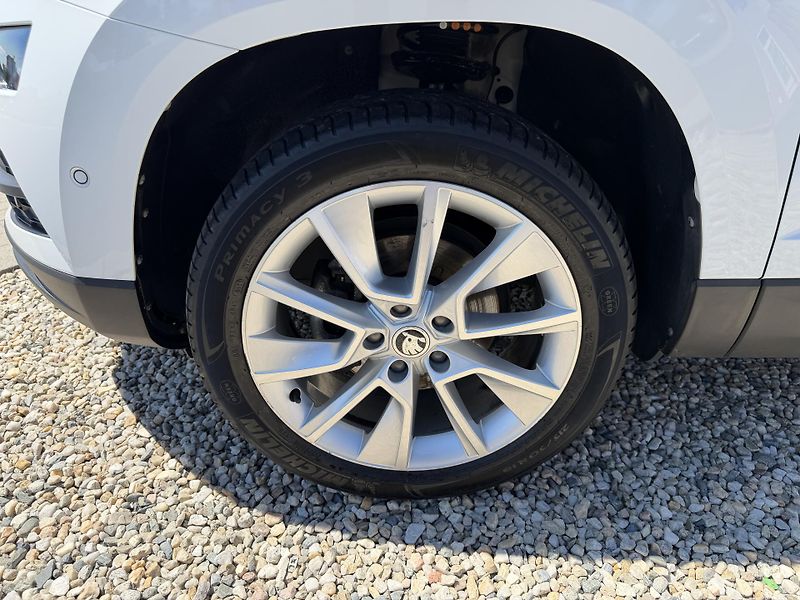Škoda Karoq 1,5 TSi/110kW DSG - STYLE,TZ,. - fotka 73 z 85
