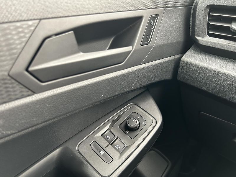 Volkswagen Caddy 2.0 TDI - fotka 14 z 24