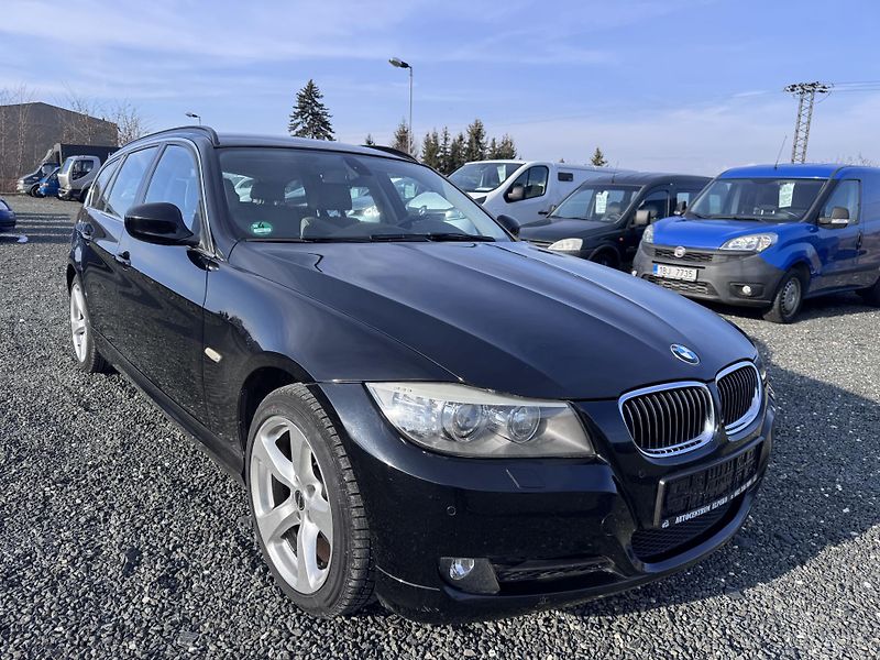 BMW Řada 3 330D, 180 kW, xDrive, kombi - fotografie inzerátu