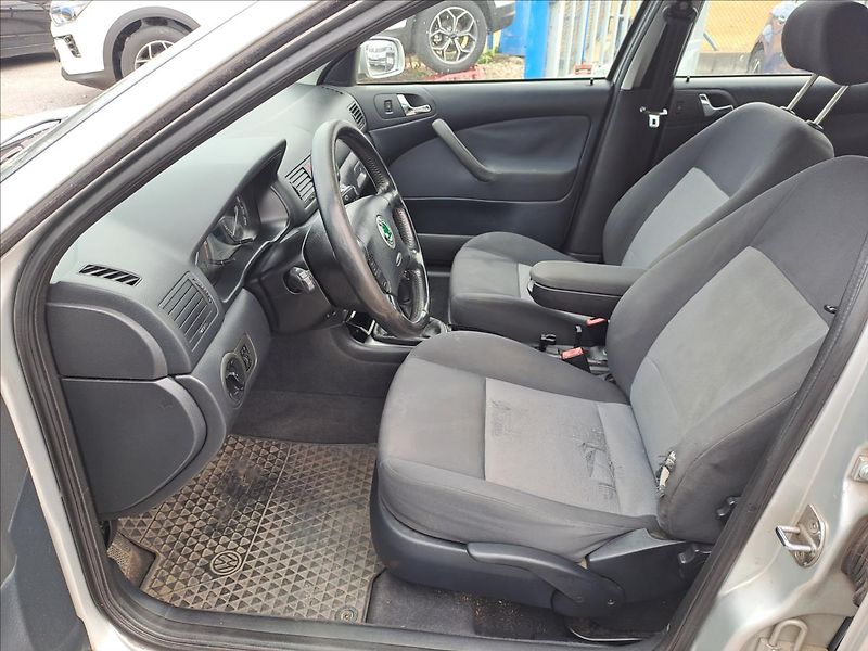 Škoda Octavia 1,9 TDI - fotka 5 z 13