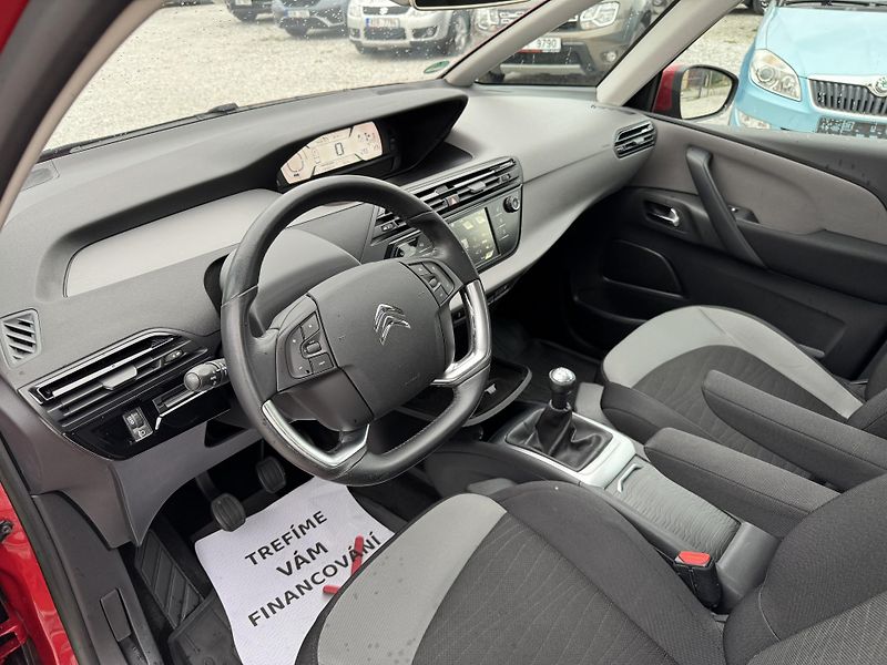 Citroën C4 Picasso (2014) 1.6VTi.88KW,SERVISKA,2SADY KOL - fotka 15 z 42