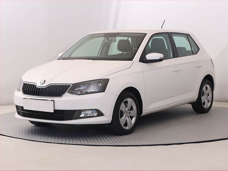 Škoda Fabia (2018) 1.4 TDI - fotka 2 z 17