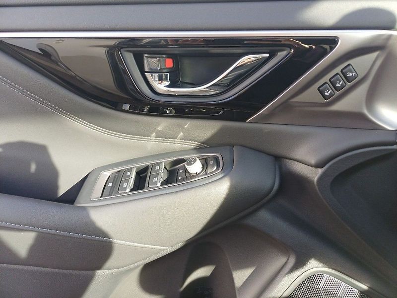 Subaru Outback Touring ES Lineartronic 2,5i 1 - fotka 13 z 25