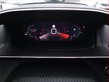 Peugeot 2008 (2023) GT 1.2 PureTech - náhled 11