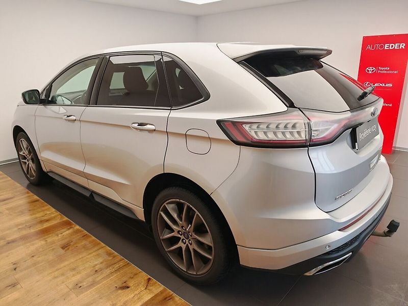 Ford Edge 2.0 Automat, 154 kW - fotka 6 z 44