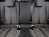 Peugeot 2008 (2022) Allure 1.2 PureTech, Automat - náhled 10