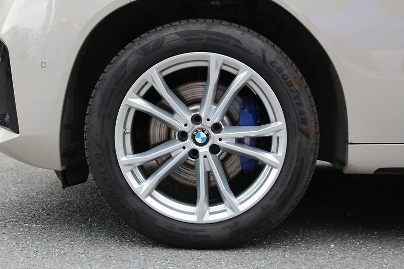 BMW X3 20d xDrive - fotka 6 z 24