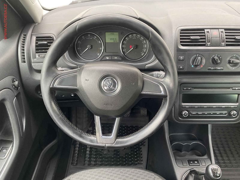 Škoda Roomster (2015) 1.2 TSi, ČR, Ambition, zmk. - fotka 11 z 17