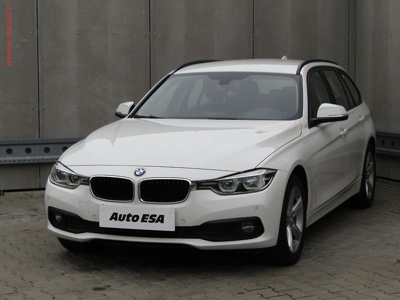 BMW Řada 3 (2019) 2.0 D 318d, LED, autoAC - fotka 3 z 21
