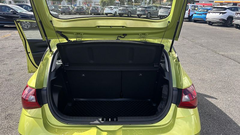 Hyundai i20 (2025) 1,2I WAVE WINTER - fotka 9 z 9