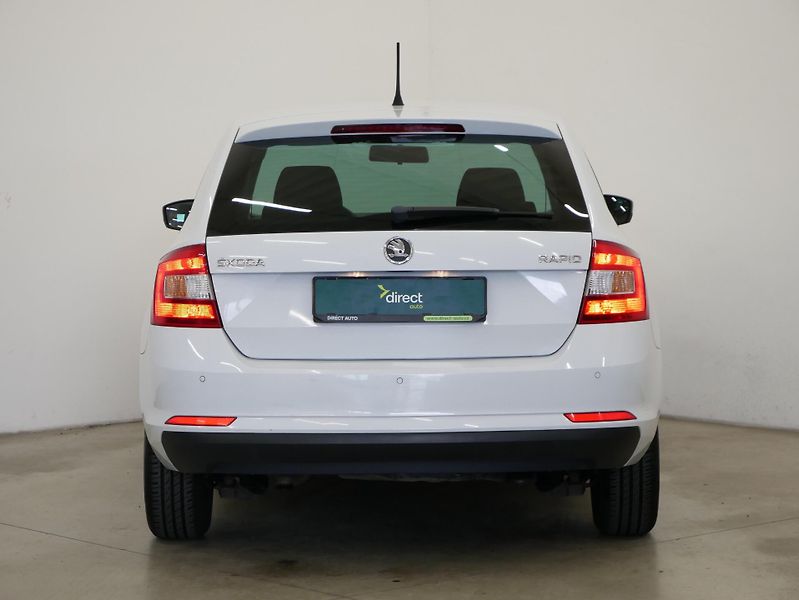 Škoda Rapid - fotka 6 z 25