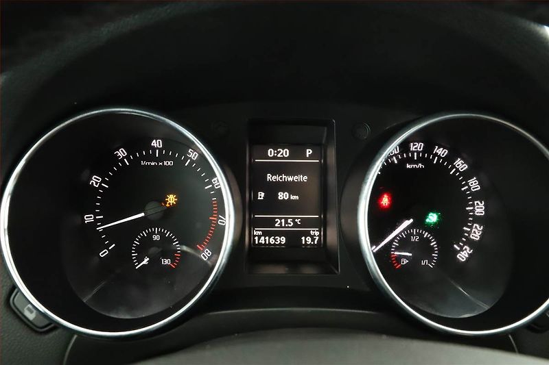 Škoda Yeti (2012) 1.2 TSI, Automat, Xenony - fotka 10 z 16
