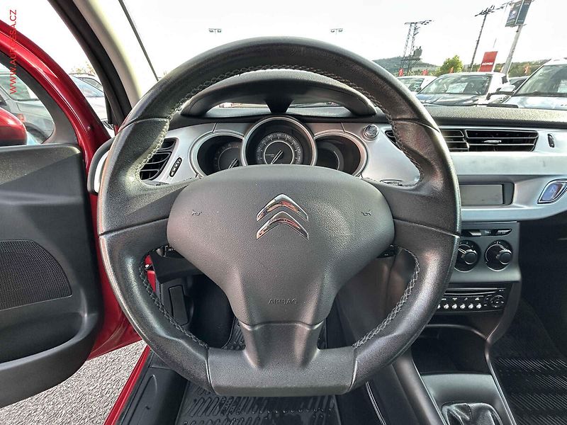 Citroën C3 (2011) 1.4i, ČR - fotka 12 z 14