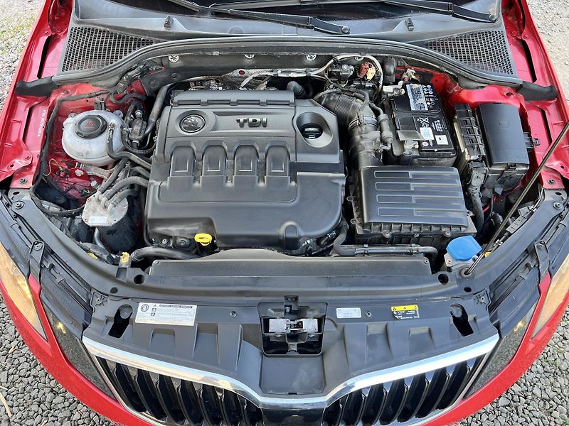Škoda Octavia 2.0TDI 110KW,DSG,NAVI,TZ,KůŽE - fotka 44 z 45