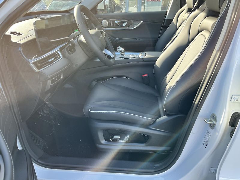 Chery Tiggo 7 (2026) 1,6 ICE LUXURY VÝPRODEJ! - fotka 13 z 29