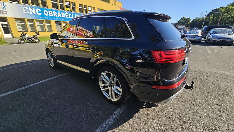 Audi Q7 (2017) 3.0 TDI, CZ, 7míst, Matrix... - fotka 23 z 28