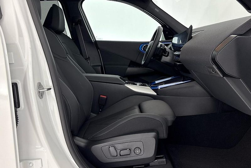 BMW X3 xDrive20d - fotka 13 z 26