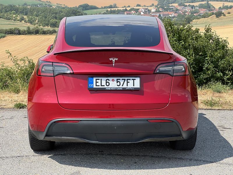 Tesla Model Y Standard Range LFP SOH 91% - fotka 3 z 26