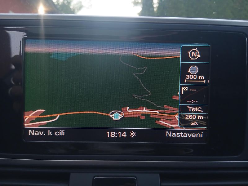Audi A6 Avant 3.0 TDi - fotka 24 z 37