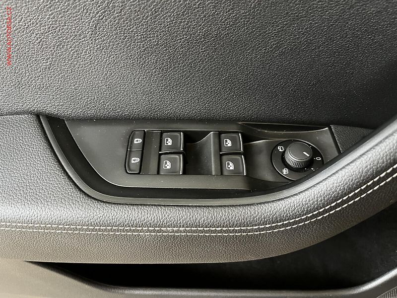 Škoda Superb (2019) 2.0TDi, Style - fotka 12 z 19