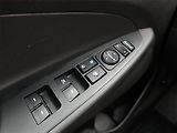 Hyundai Tucson (2016) 1.7 CRDi, ČR,1.maj, Serv.kniha - náhled 18