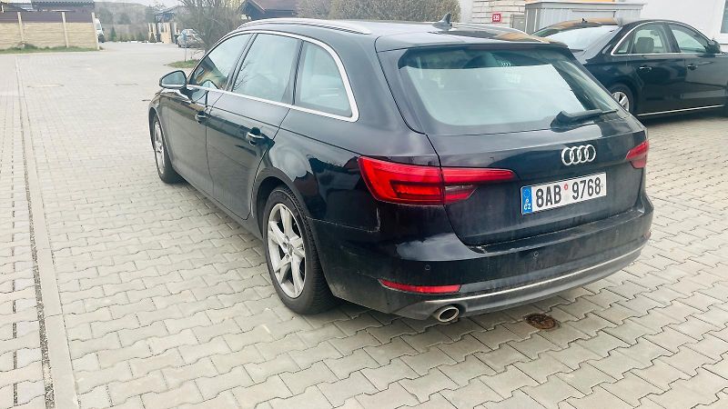 Audi A4 (2016) Avant 2,0 TDi - fotka 6 z 19