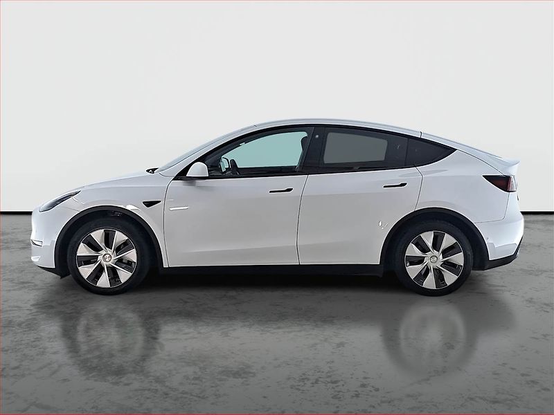 Tesla Model Y (2022) Long Range AWD 79kWh, SoH 92% - fotka 3 z 25
