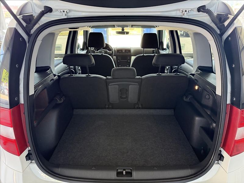 Škoda Yeti 2,0   TDI,4x4,PŮVOD ČR,2.MAJIT - fotka 22 z 23