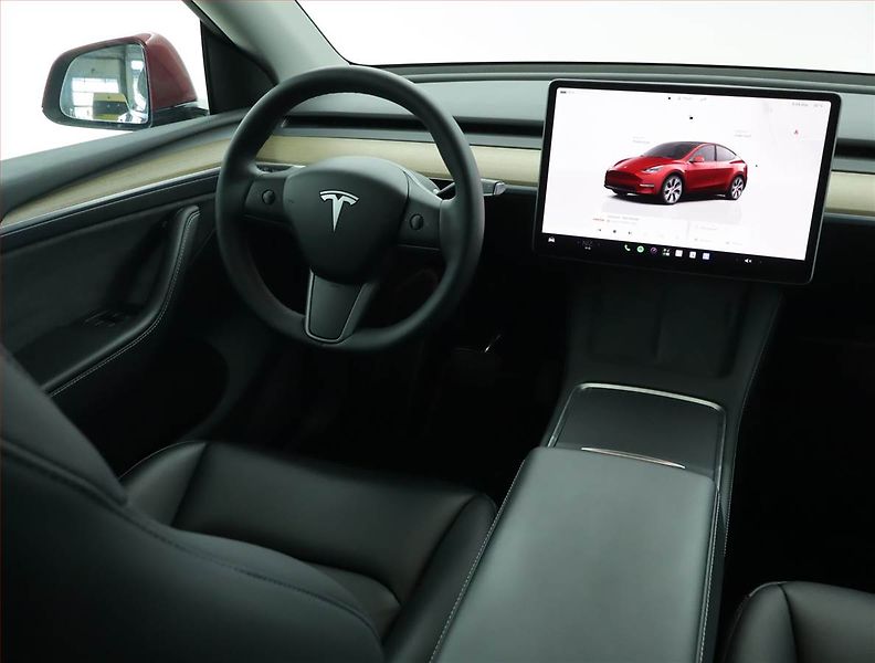 Tesla Model Y (2022) RWD LFP 60kWh, SoH 93% - fotka 7 z 21