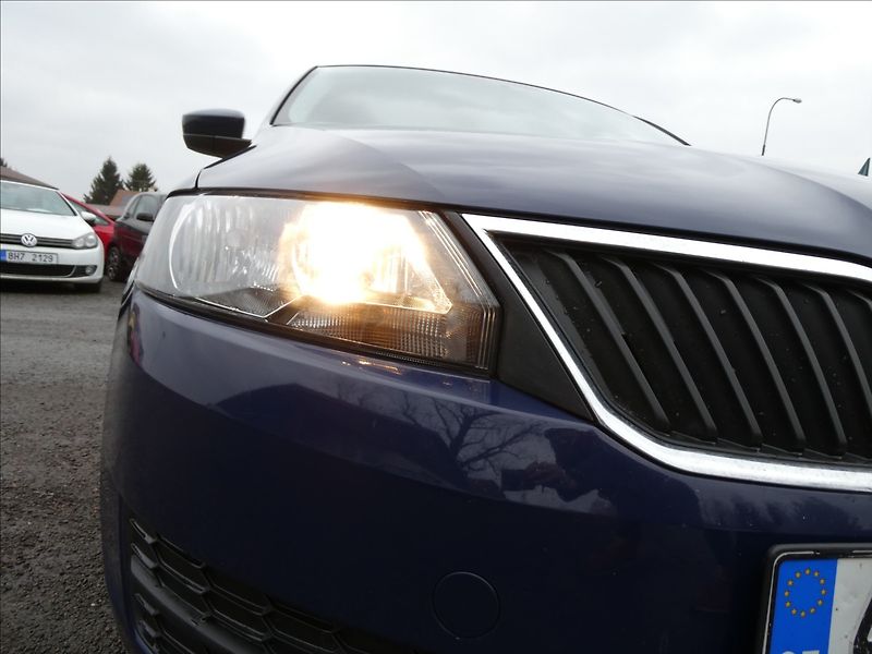 Škoda Rapid 1,6 TDi 66kW 2x kola,klima,ČR - fotka 5 z 37
